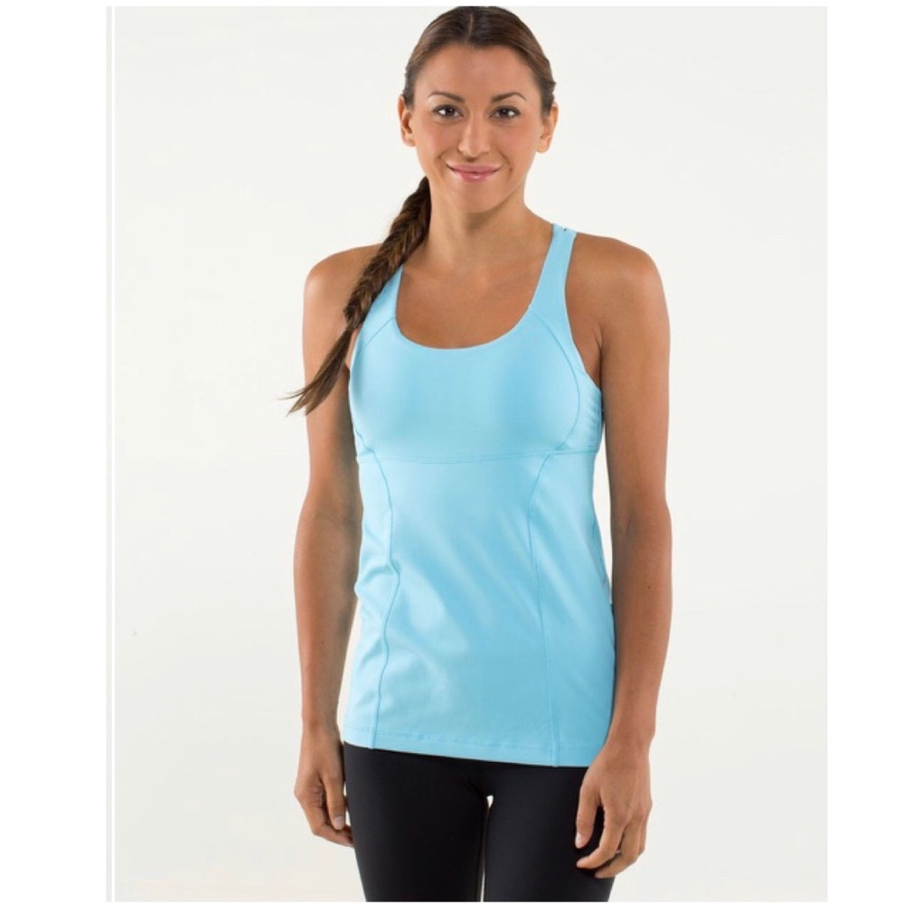 Lululemon Energy Tank in Blue Moon Color Size 8